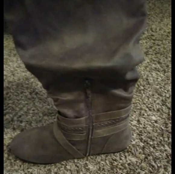 Sold - Picture 6 of 6